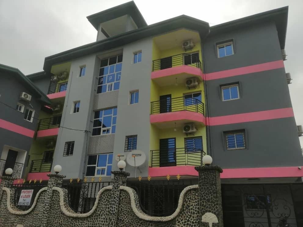 Residence P P M Odza Yaoundé Buitenkant foto